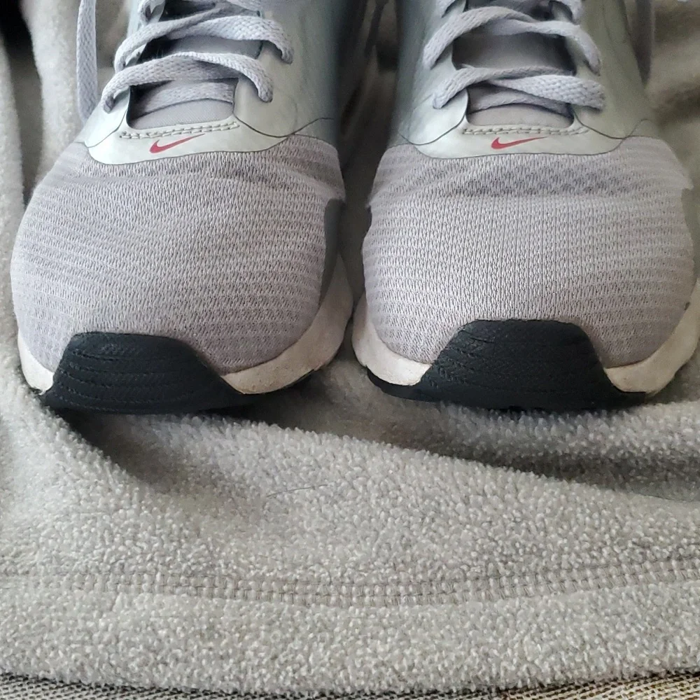 Nike Air Max Tavas Women's, 916791-003 - Picture 8 of 8